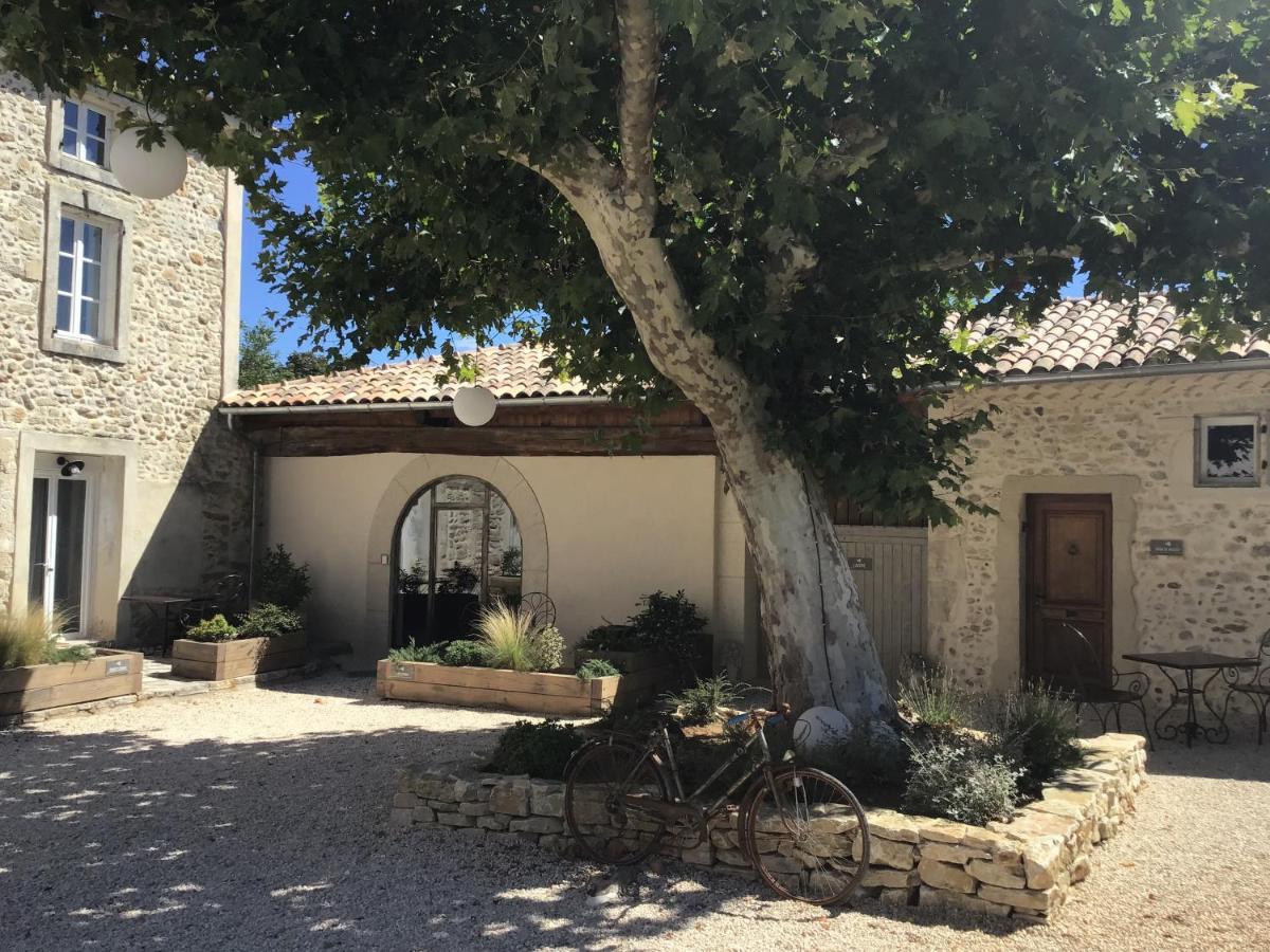فيلا Domaine Chamarel Saint-Paulet-de-Caisson المظهر الخارجي الصورة