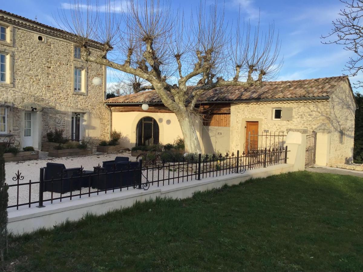 فيلا Domaine Chamarel Saint-Paulet-de-Caisson المظهر الخارجي الصورة