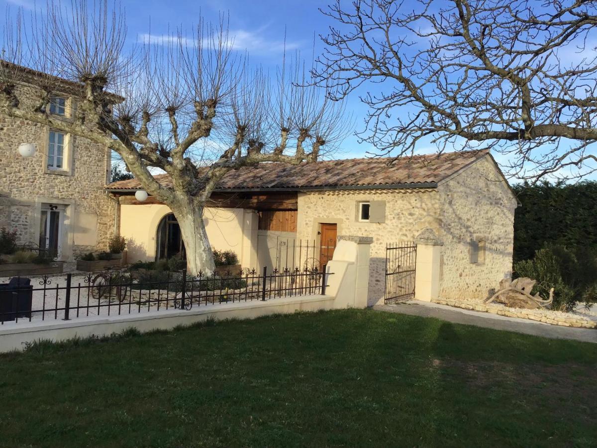 فيلا Domaine Chamarel Saint-Paulet-de-Caisson المظهر الخارجي الصورة