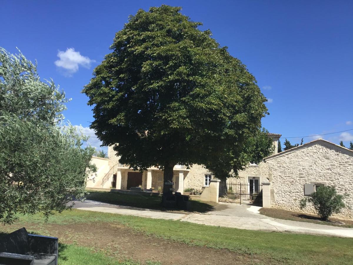 فيلا Domaine Chamarel Saint-Paulet-de-Caisson المظهر الخارجي الصورة