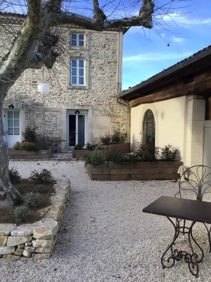 فيلا Domaine Chamarel Saint-Paulet-de-Caisson المظهر الخارجي الصورة